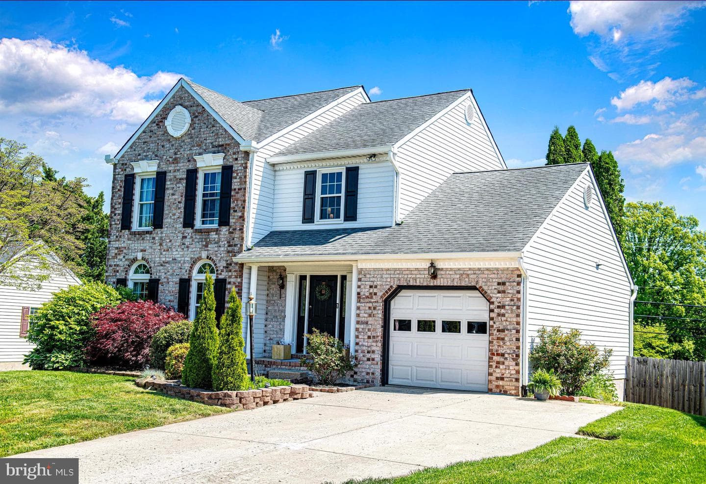 1583 Bentley Circle photo 42