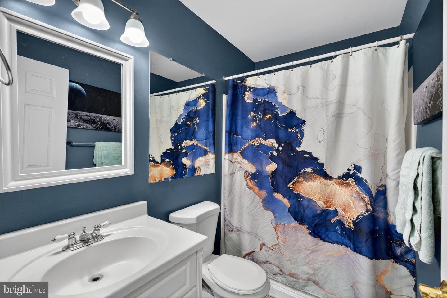 426 Kentmore Terrace photo 27