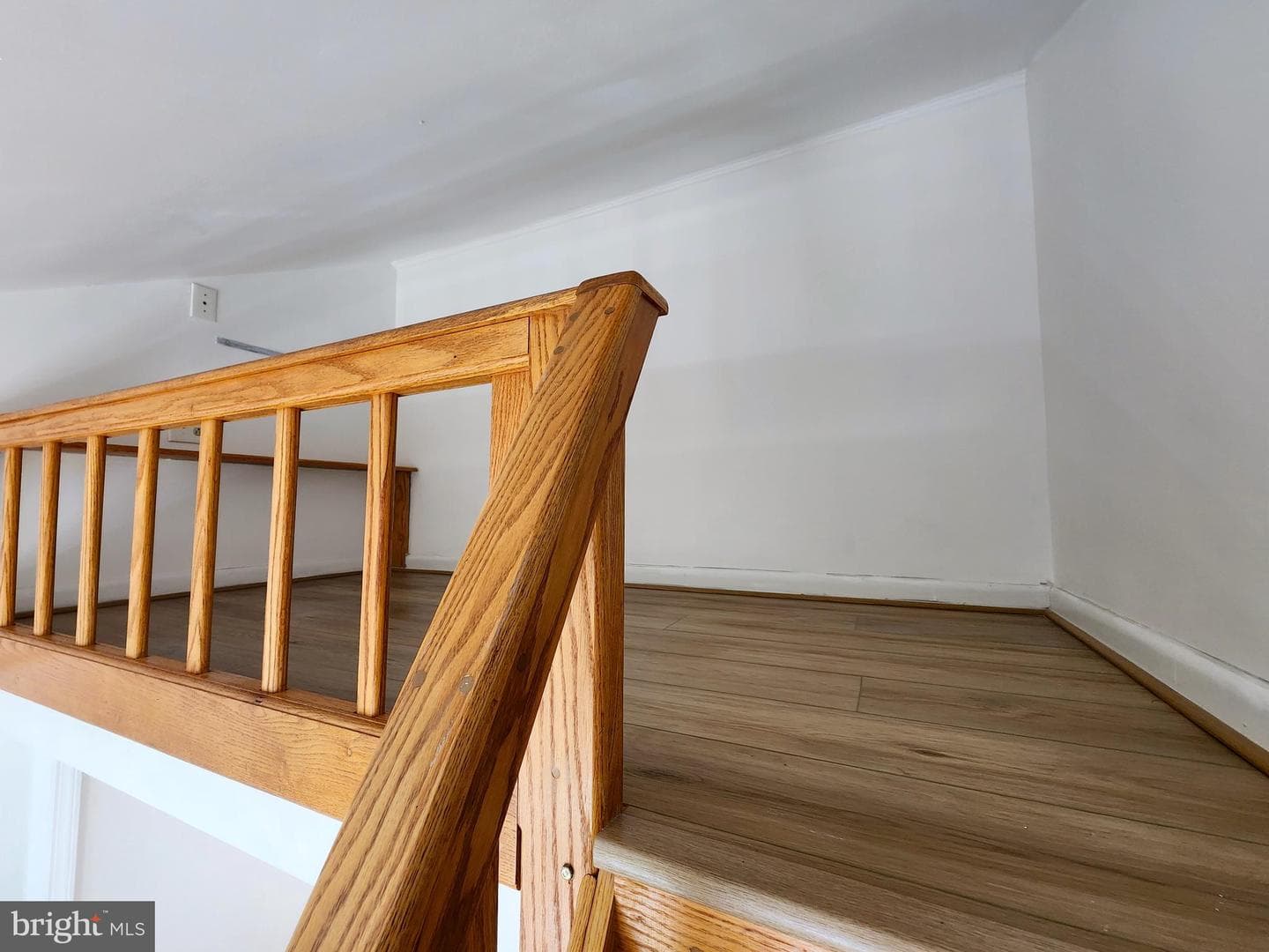 1206 Caldwell Court S photo 40