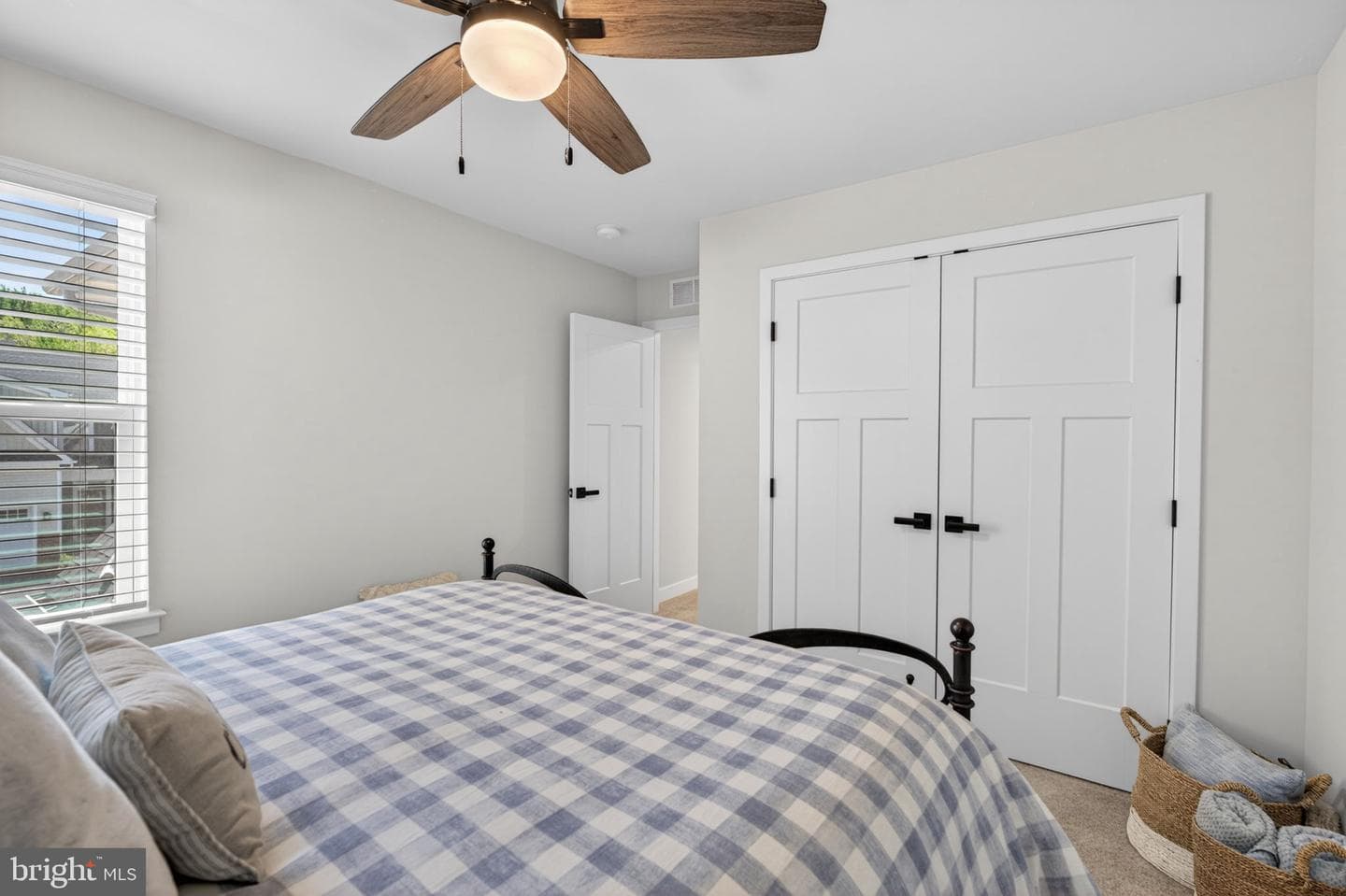 2425 Steamboat Way photo 29