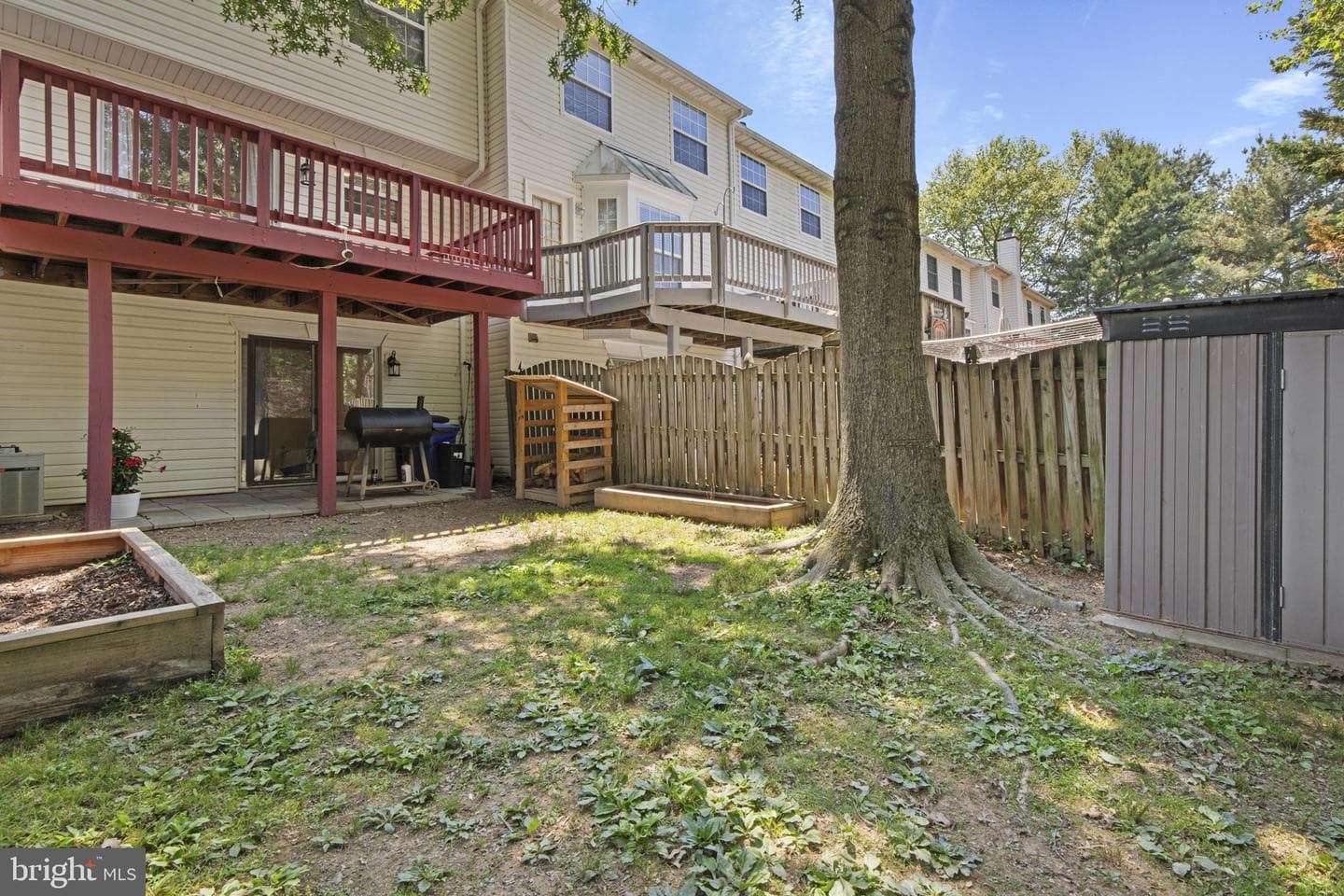 602 N Branch Court photo 23