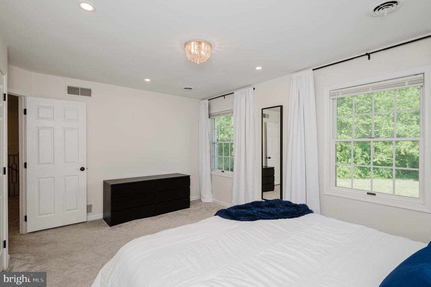 2056 Chapel Road photo 59