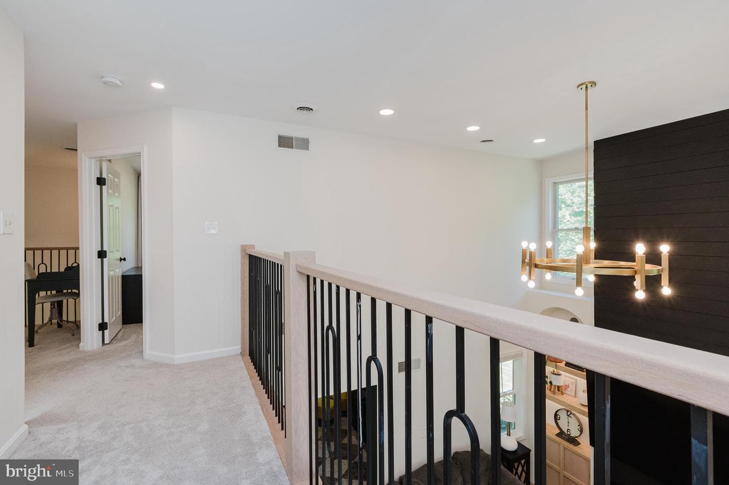 2056 Chapel Road photo 69
