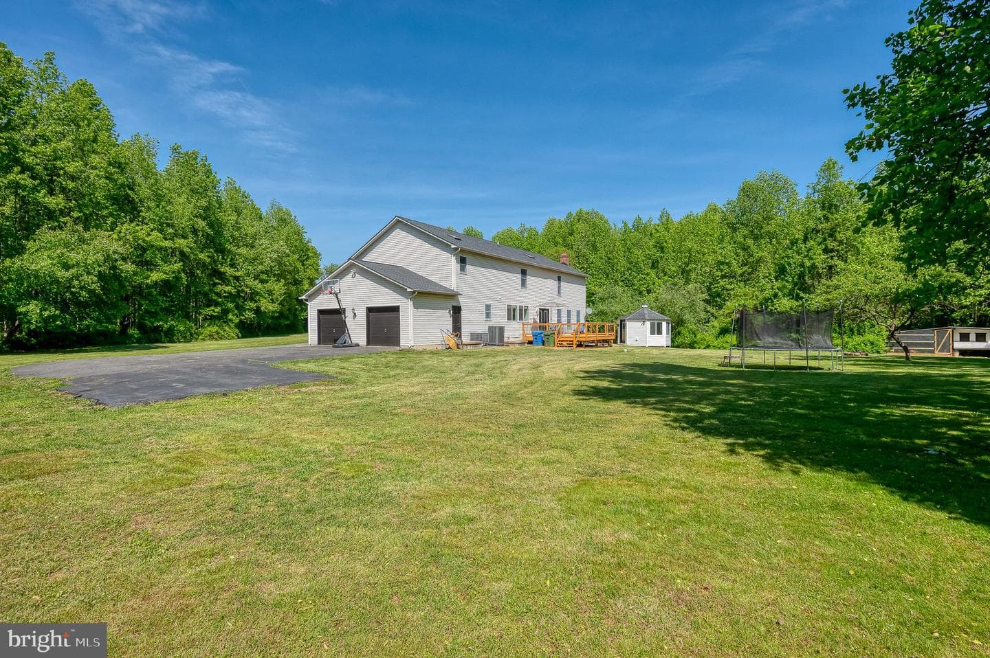 2056 Chapel Road photo 93