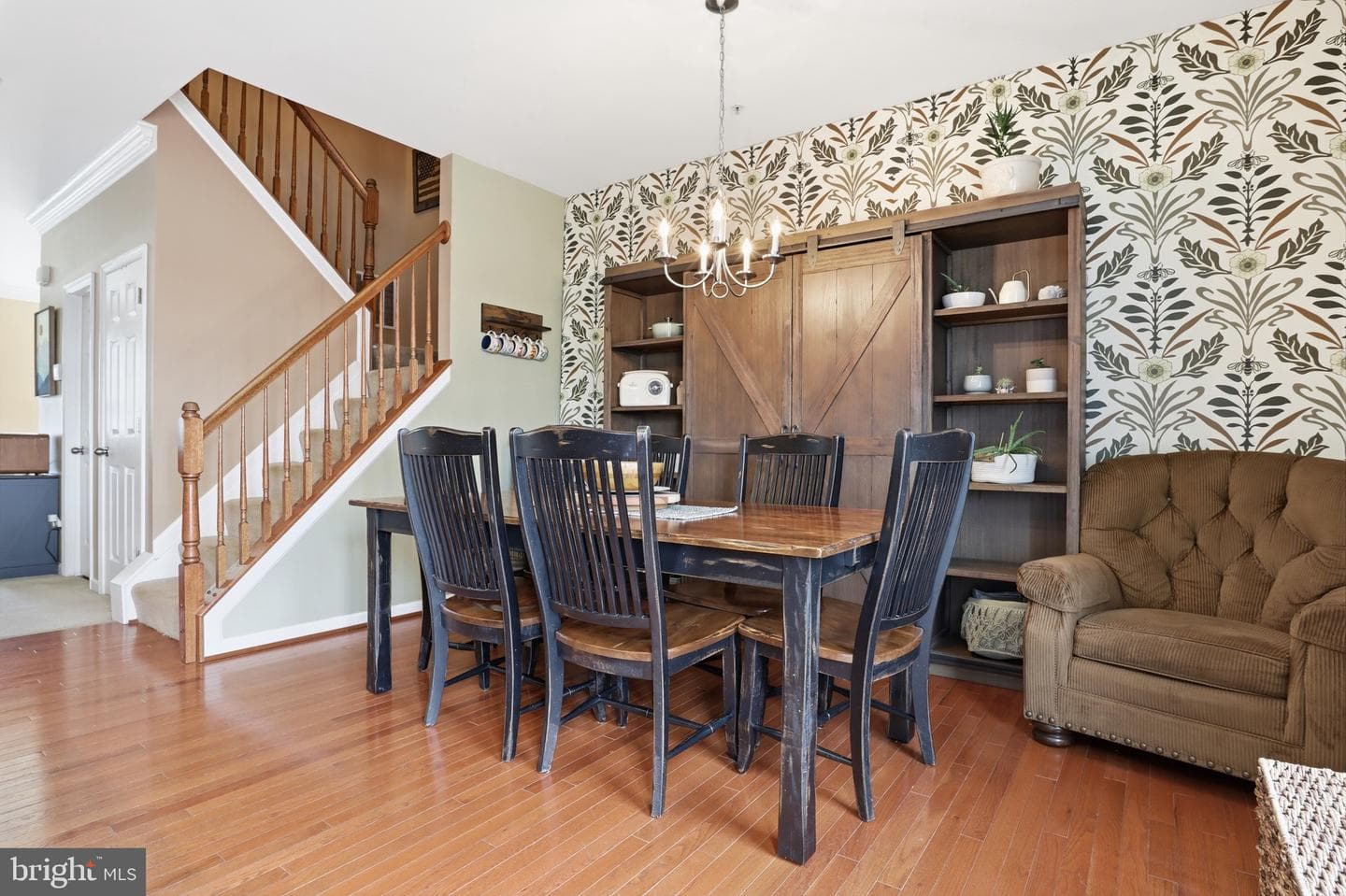 626 Snowberry Way photo 12