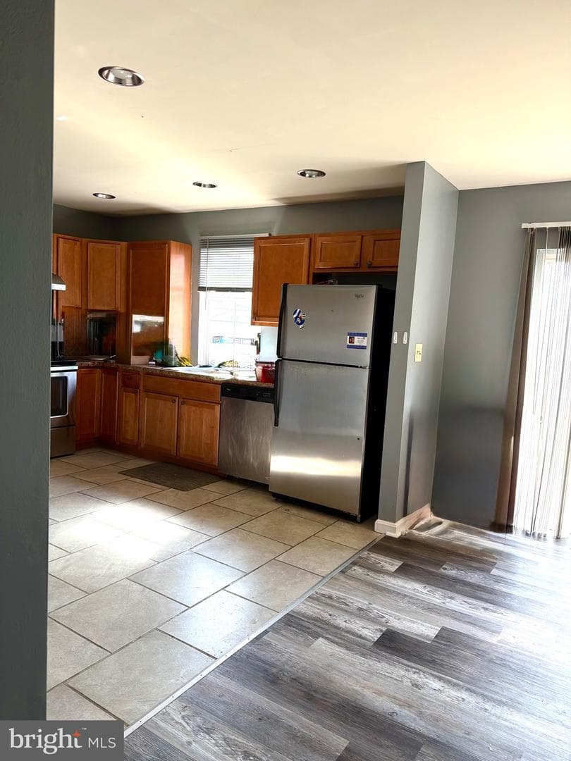 517 Edmund Street photo 9