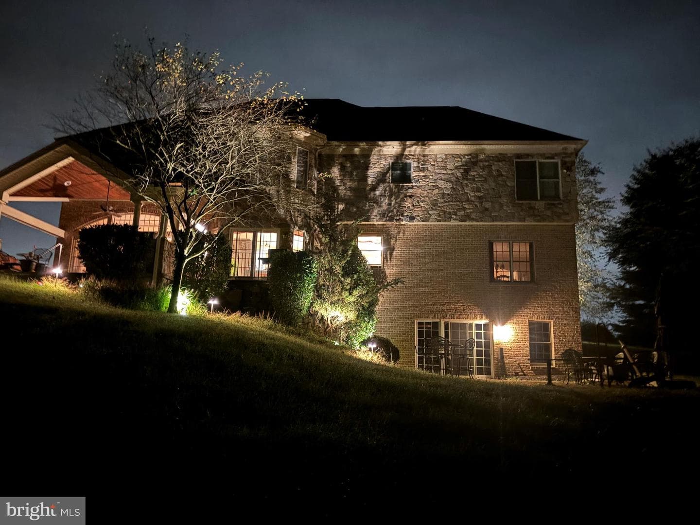 1608 Angleside Road photo 100
