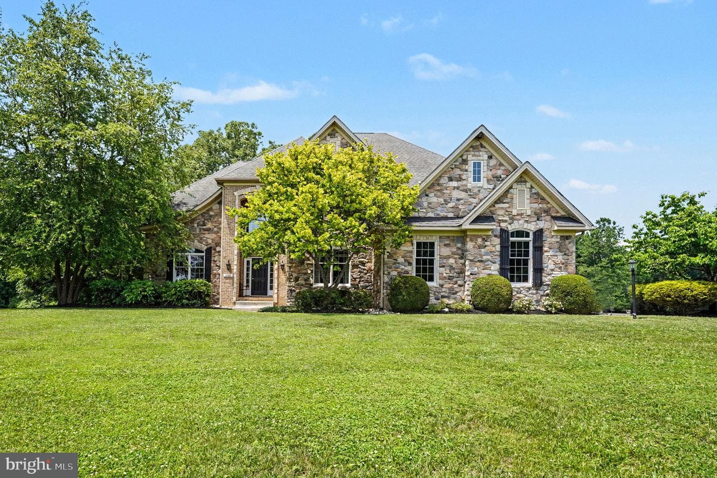 1608 Angleside Road photo 107