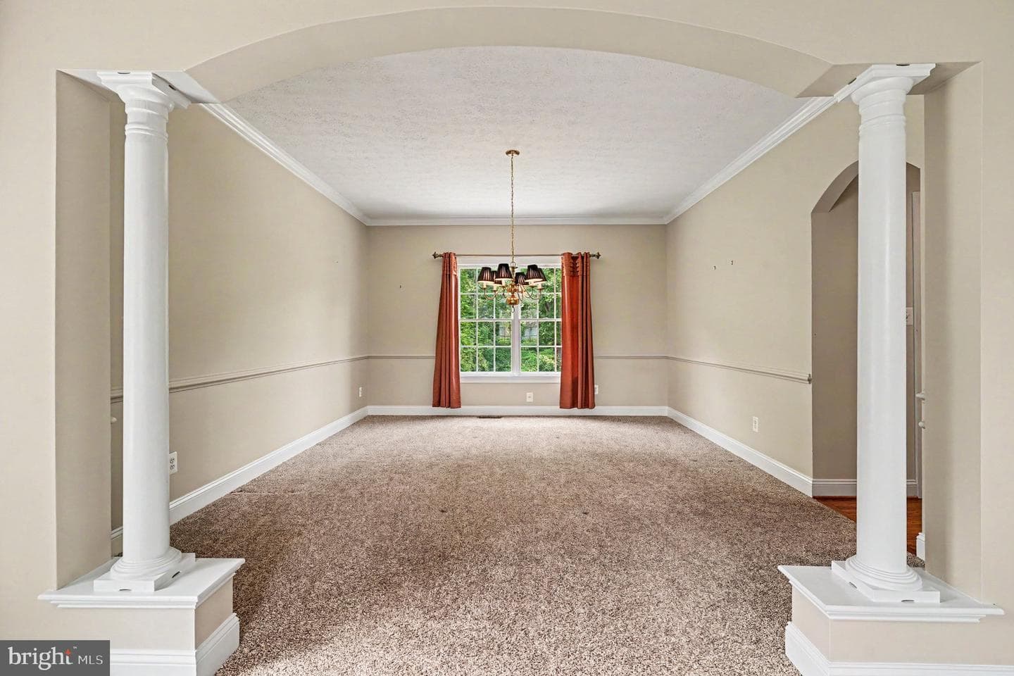 1608 Angleside Road photo 12
