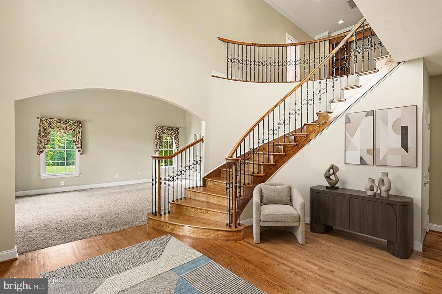 1608 Angleside Road photo 3