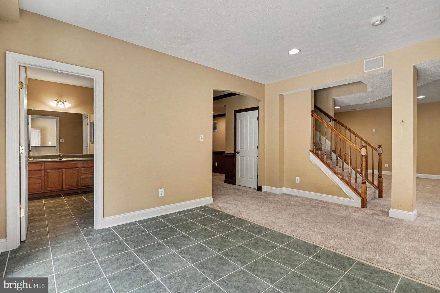 1608 Angleside Road photo 70