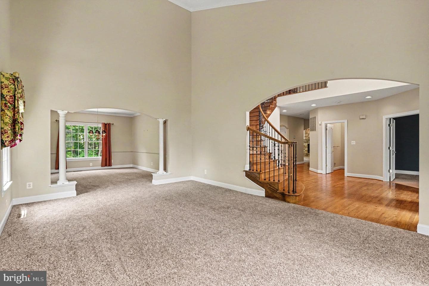 1608 Angleside Road photo 8