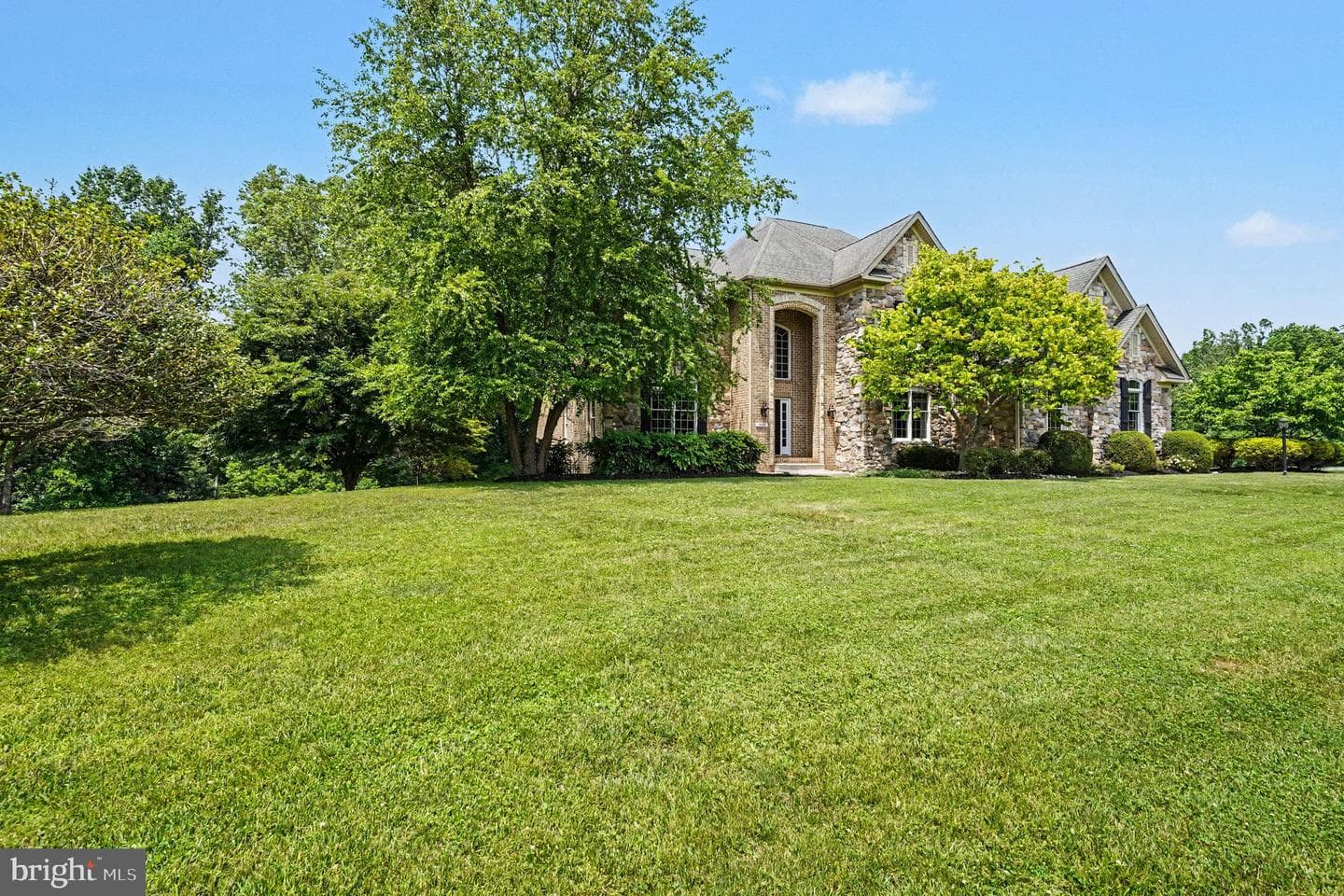 1608 Angleside Road photo 84