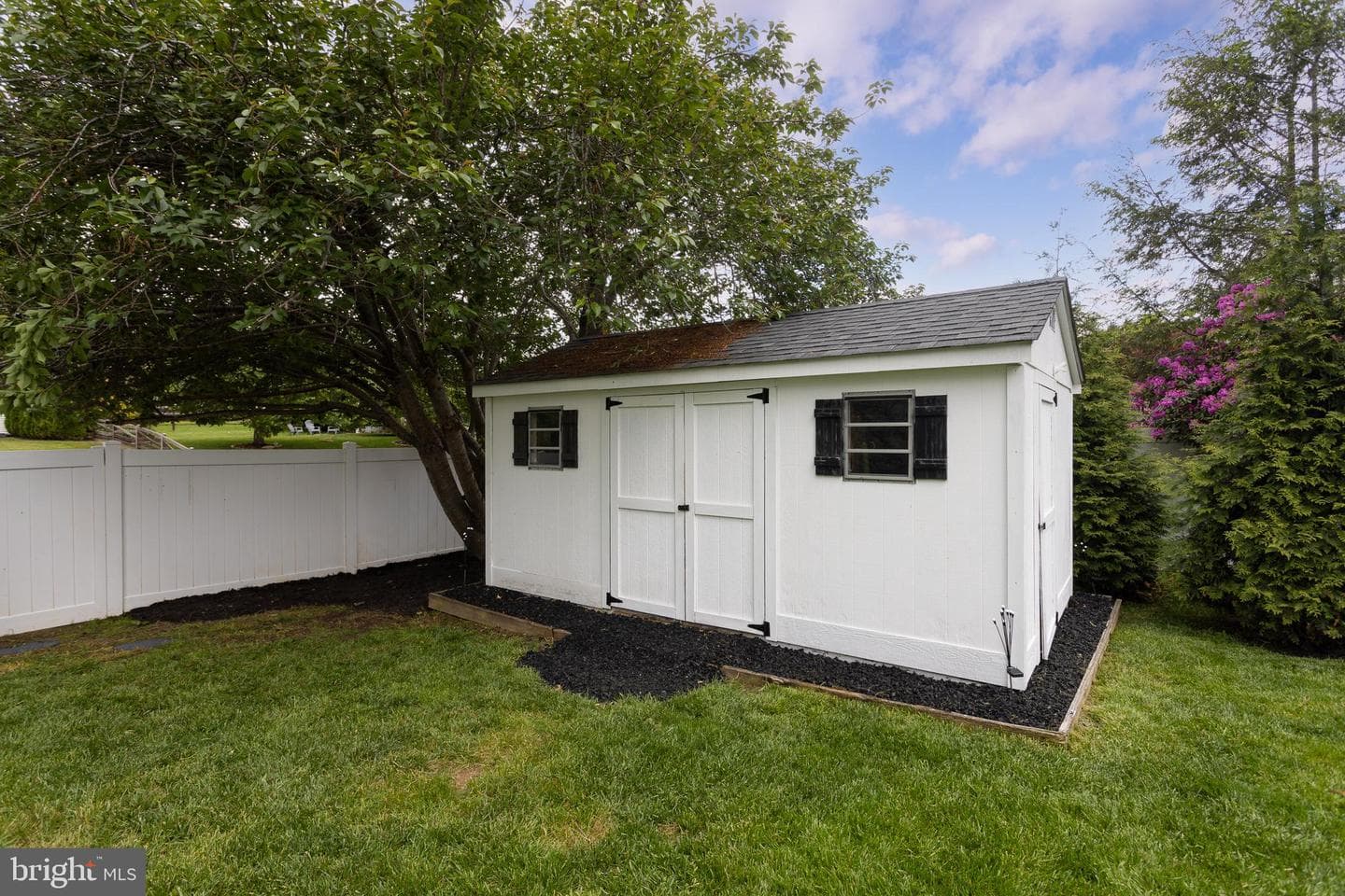 801 Rosefield Court photo 33
