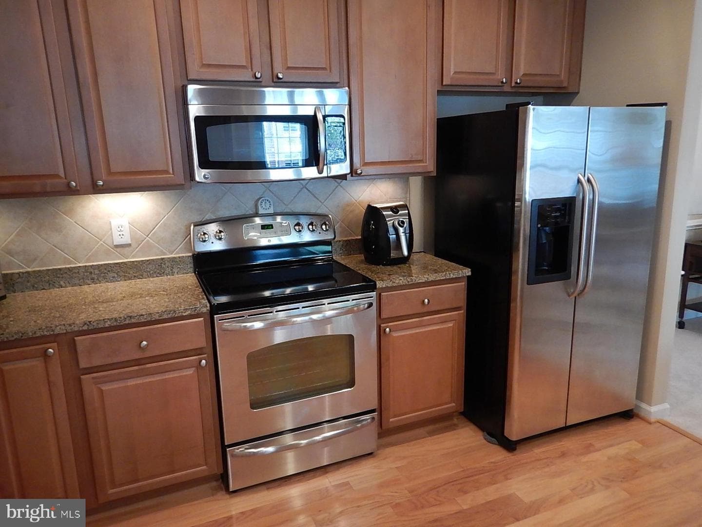 633 Wallingford Road #201 photo 10