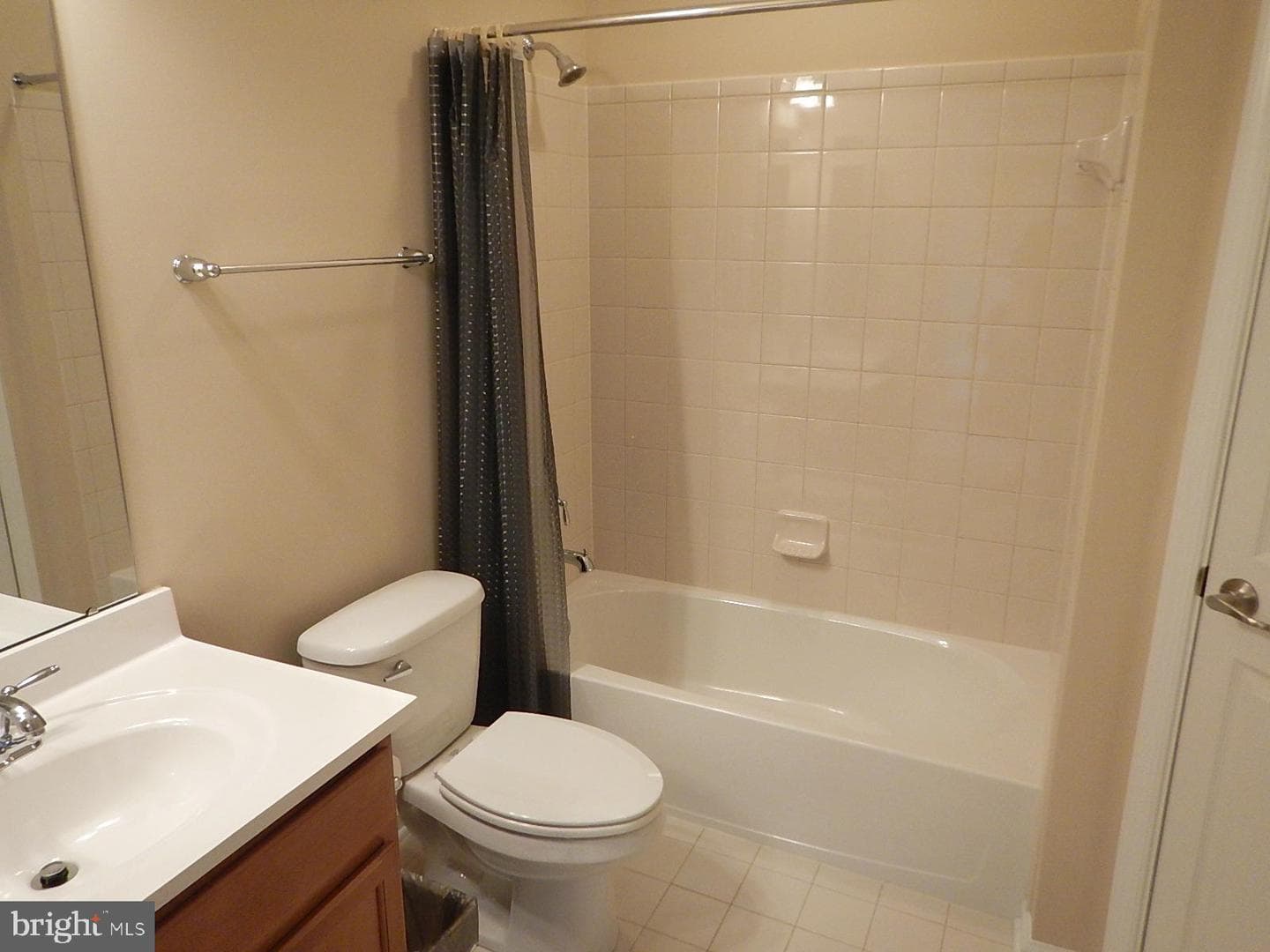 633 Wallingford Road #201 photo 18