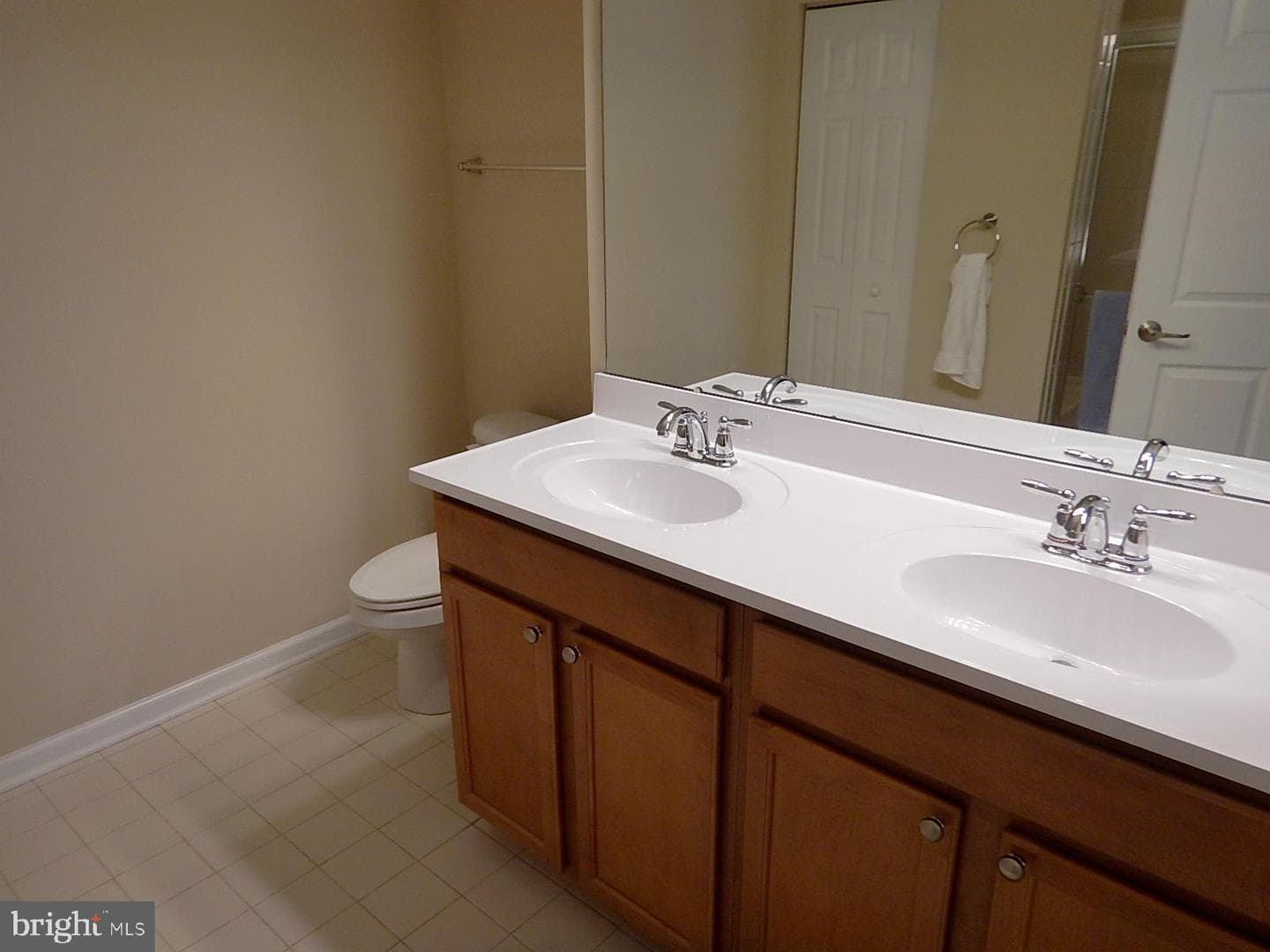 633 Wallingford Road #201 photo 23