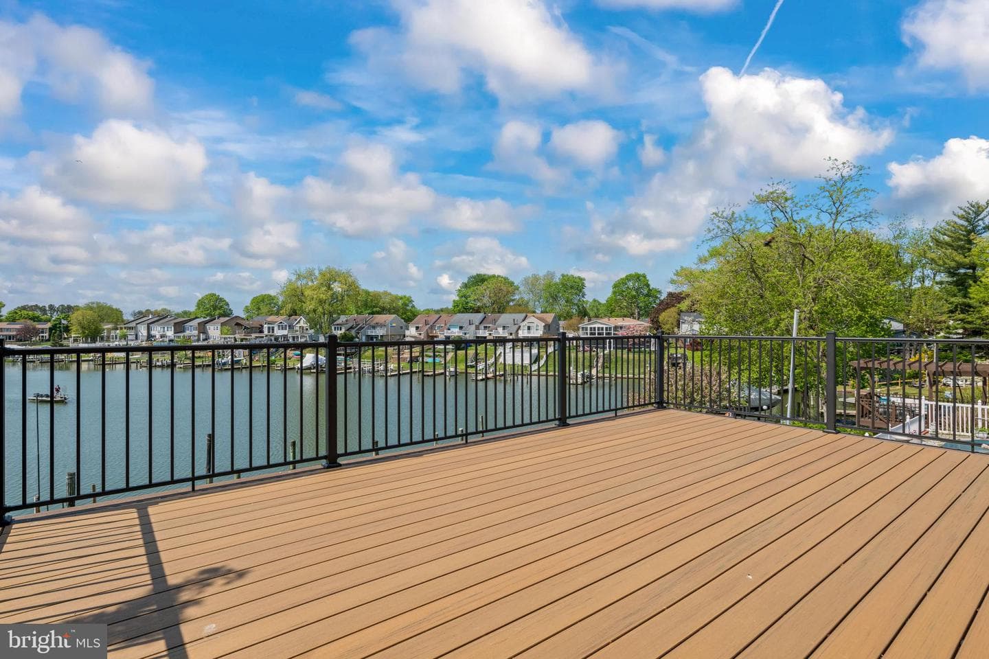 558 Anchor Drive photo 23
