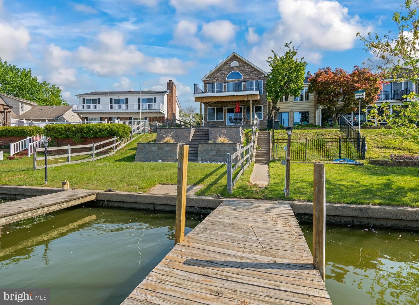 558 Anchor Drive photo 6