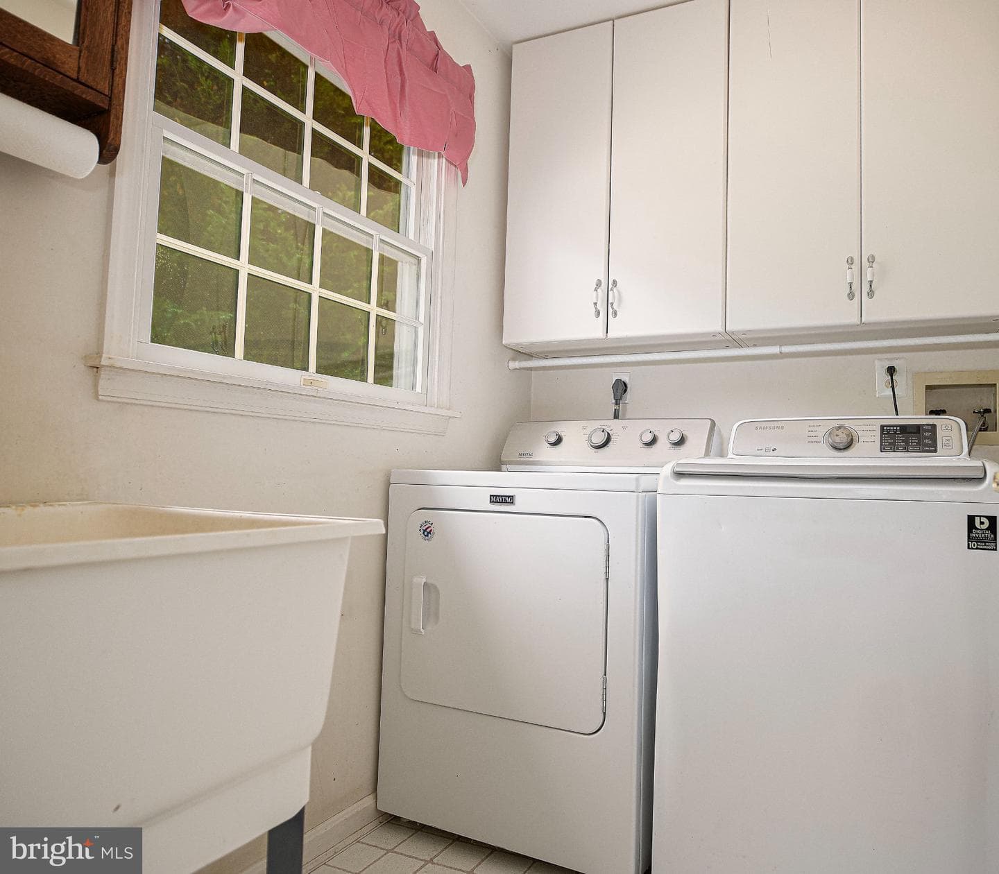 711 Gilbert Road photo 10