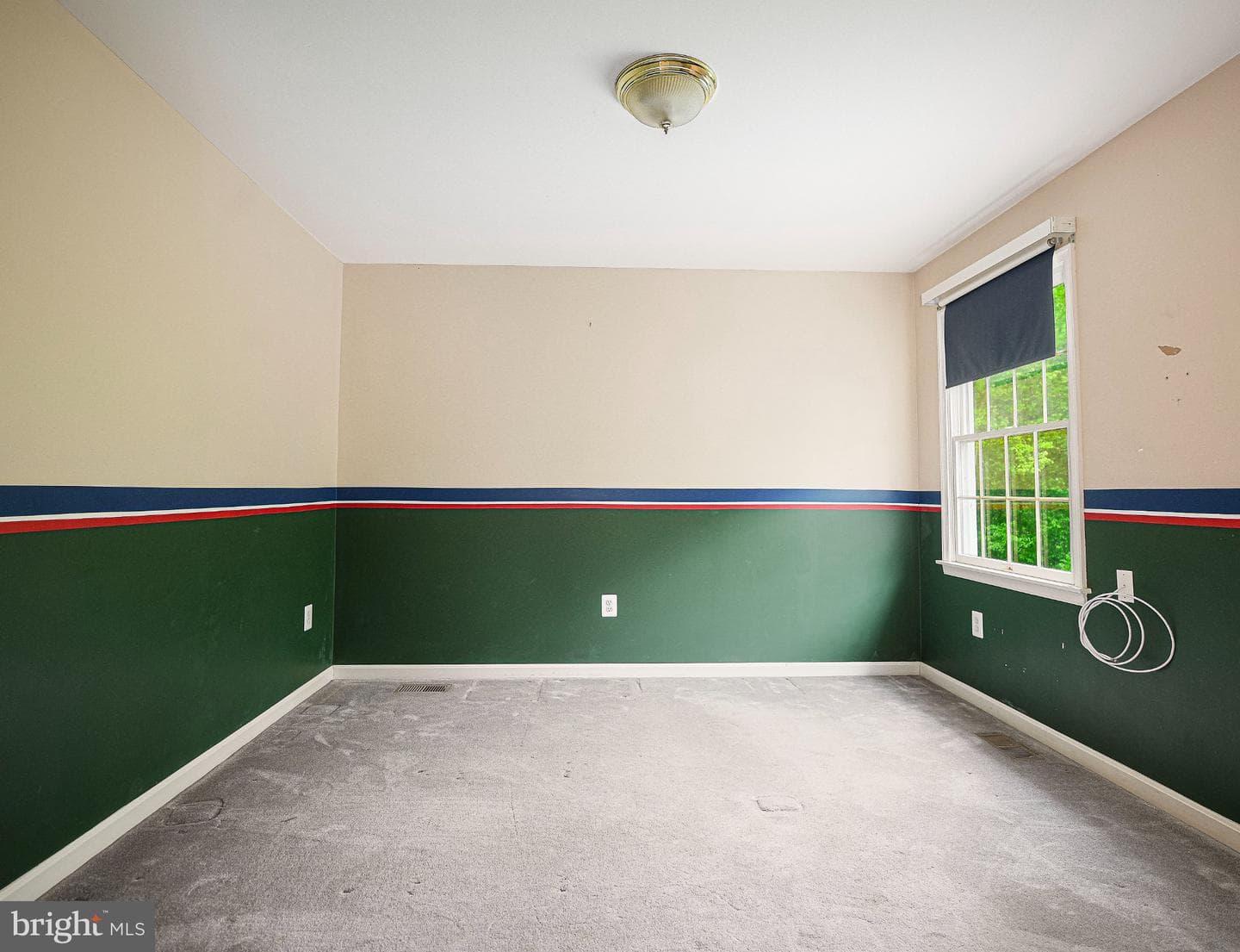711 Gilbert Road photo 16