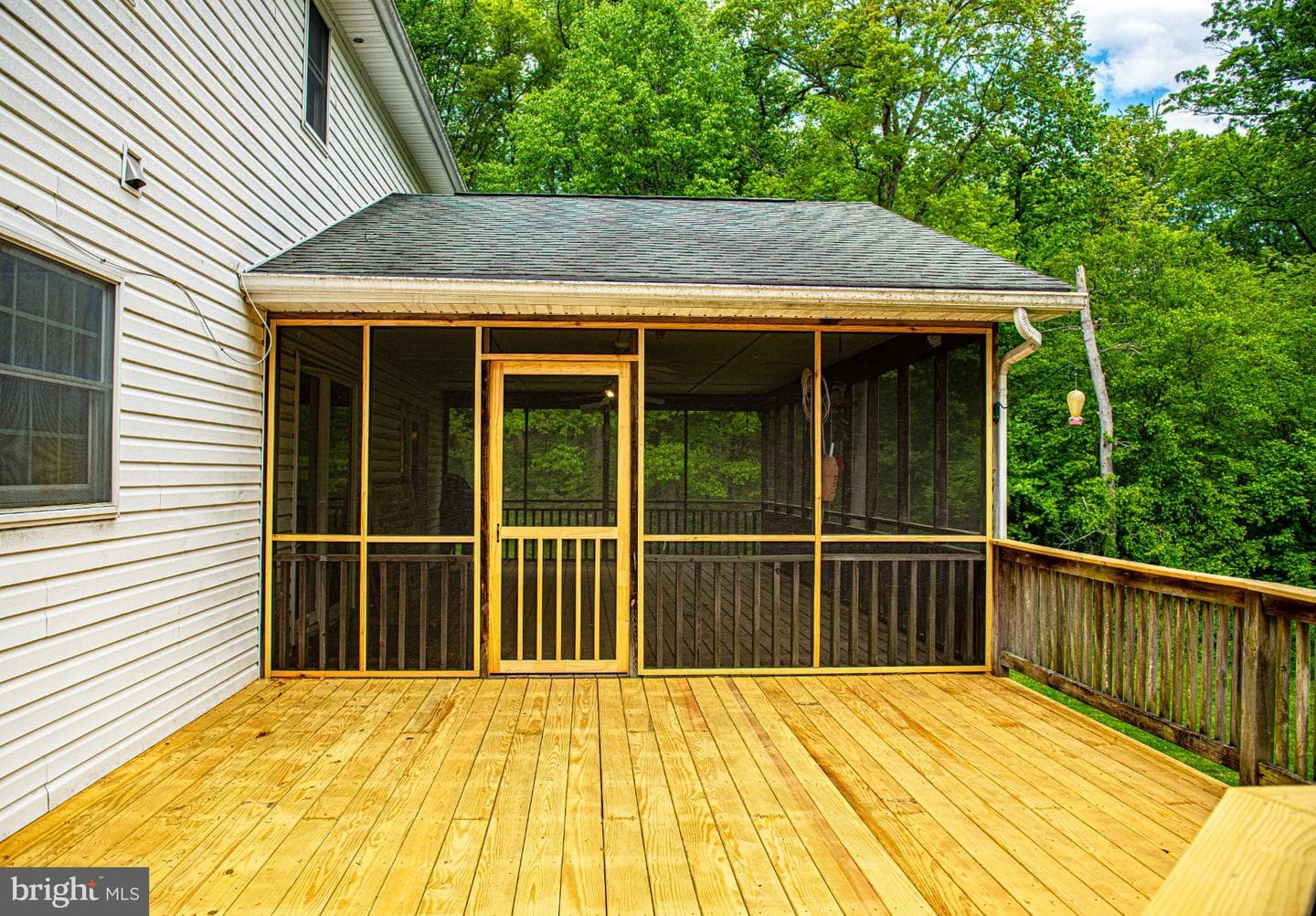 711 Gilbert Road photo 24