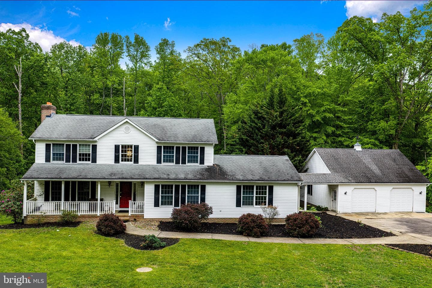 711 Gilbert Road photo 34