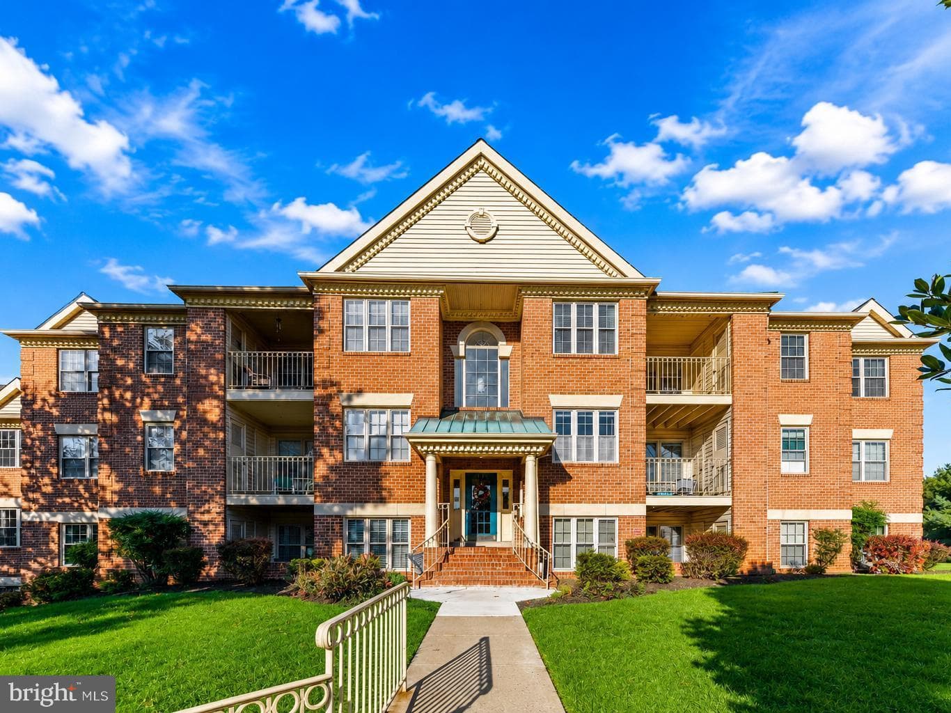 1713 Landmark Drive #1l, Forest Hill
