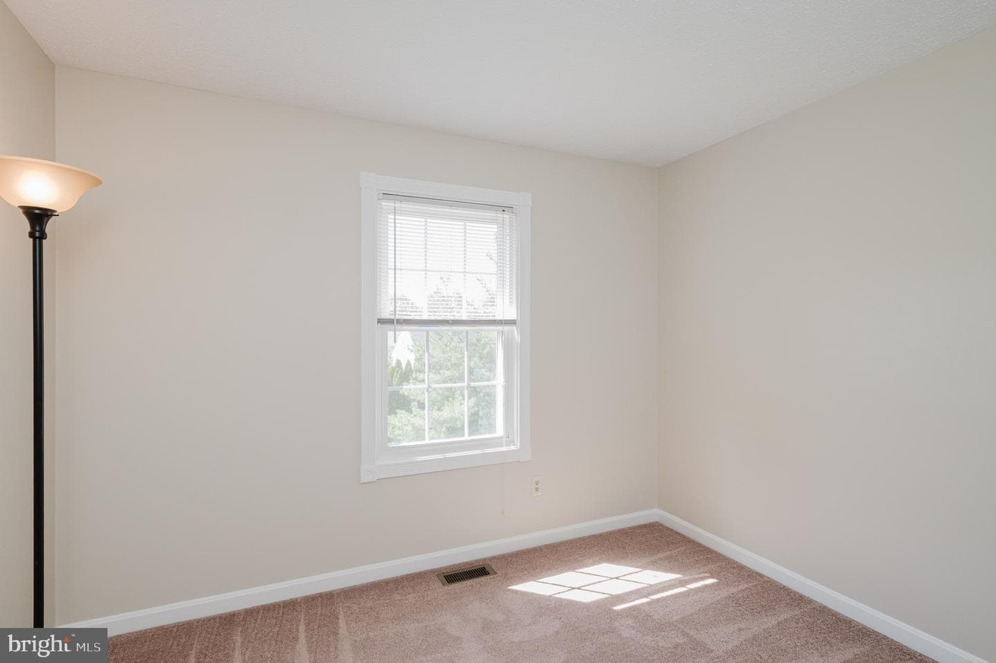 1245 Athens Court photo 29
