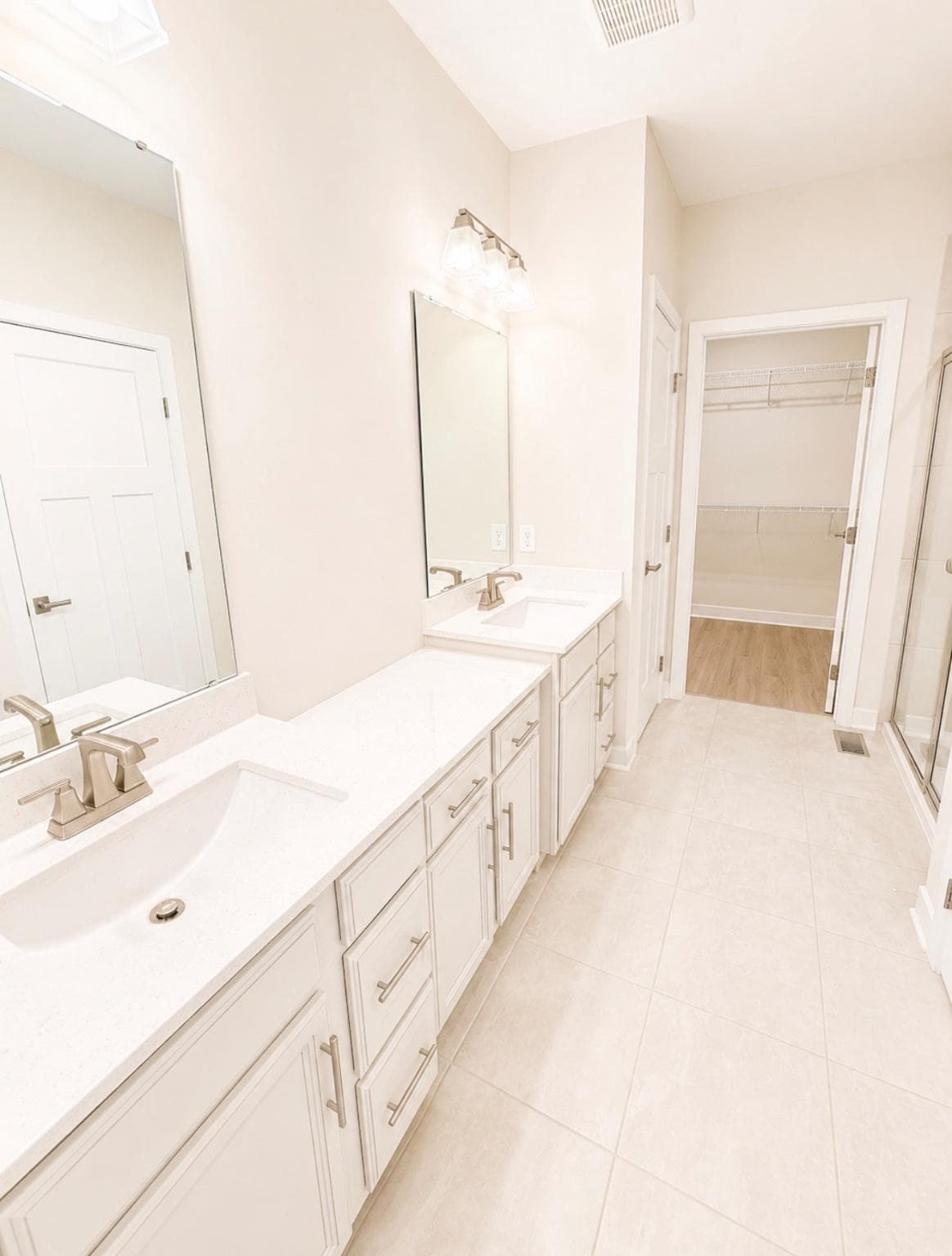 2428 Steamboat Way photo 16