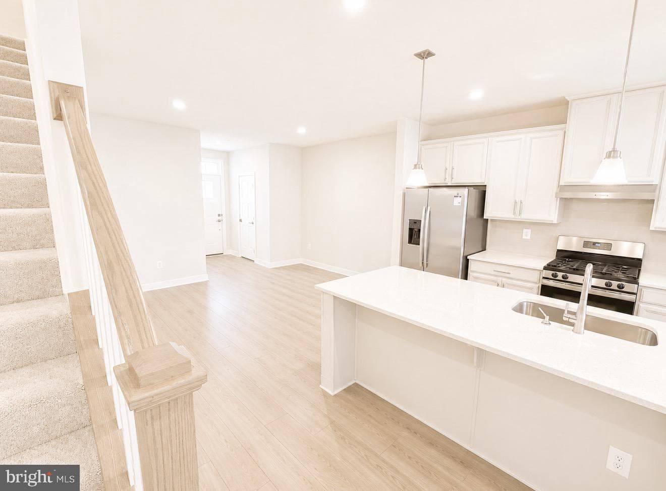 2428 Steamboat Way photo 9