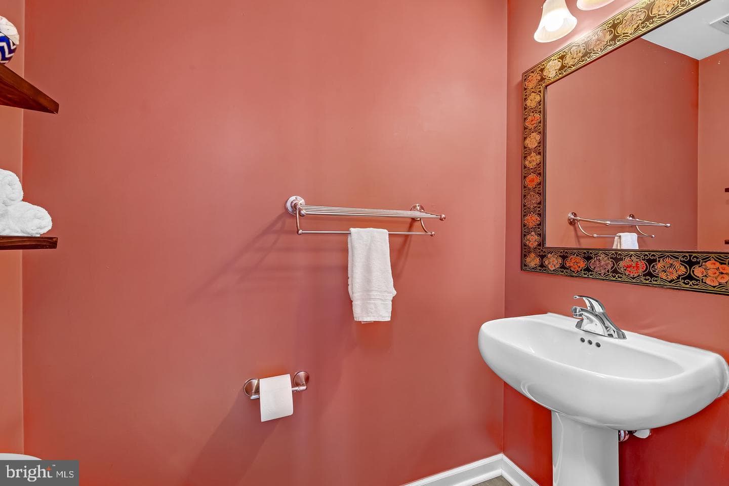 1233 Whispering Woods Way photo 18