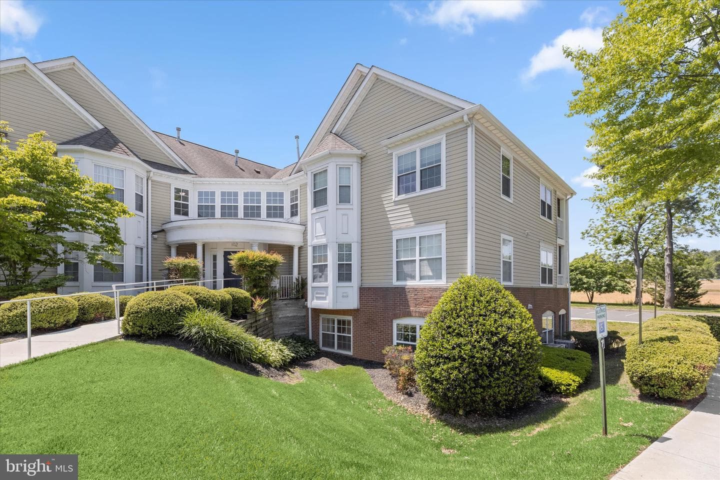 102 Bayland Drive #102-16 photo 2