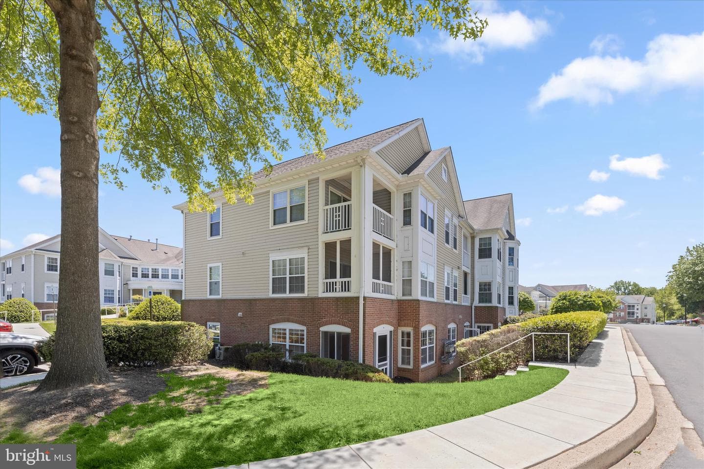 102 Bayland Drive #102-16 photo 3