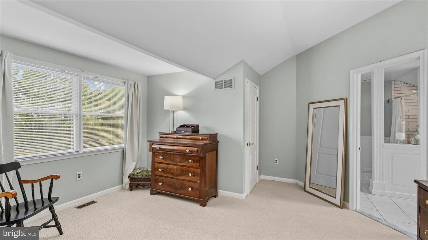 2811 Orchard Lakes Drive photo 26