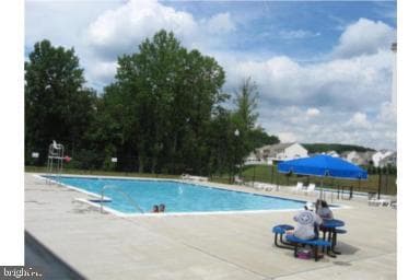 305 Tiree Ct # 201 photo 28