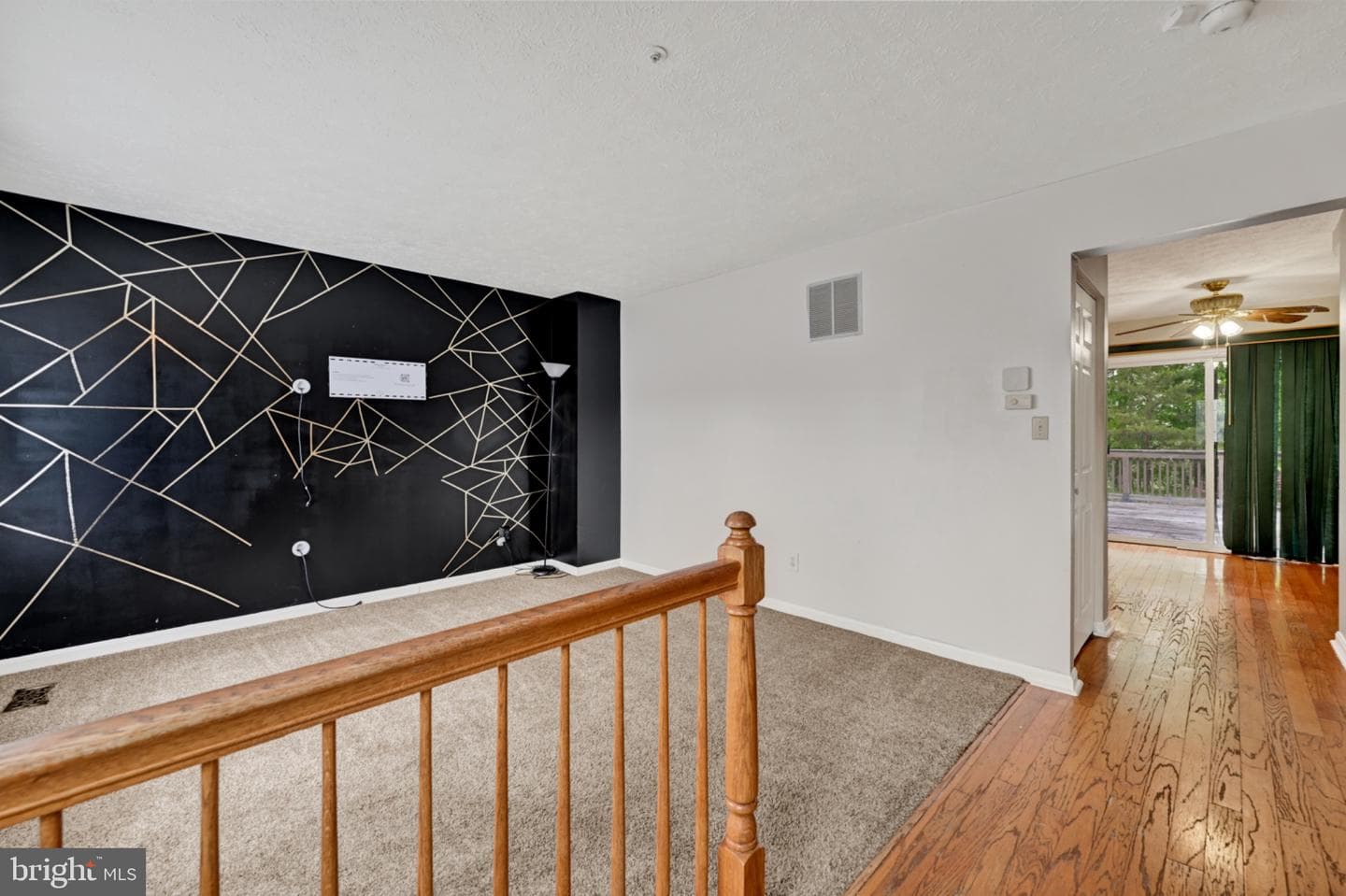 3955 Bush Court photo 3