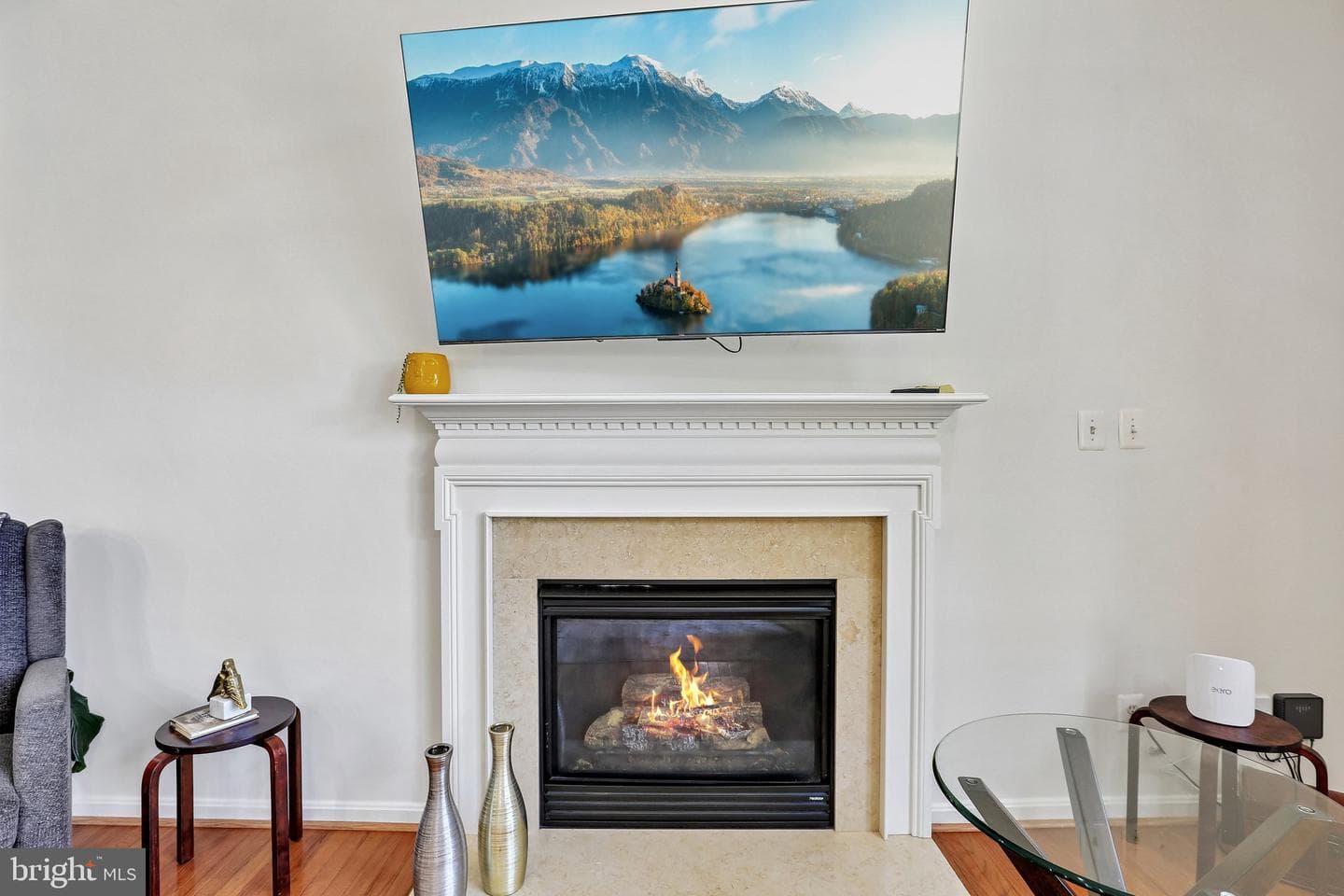 303 Master Derby Drive photo 9