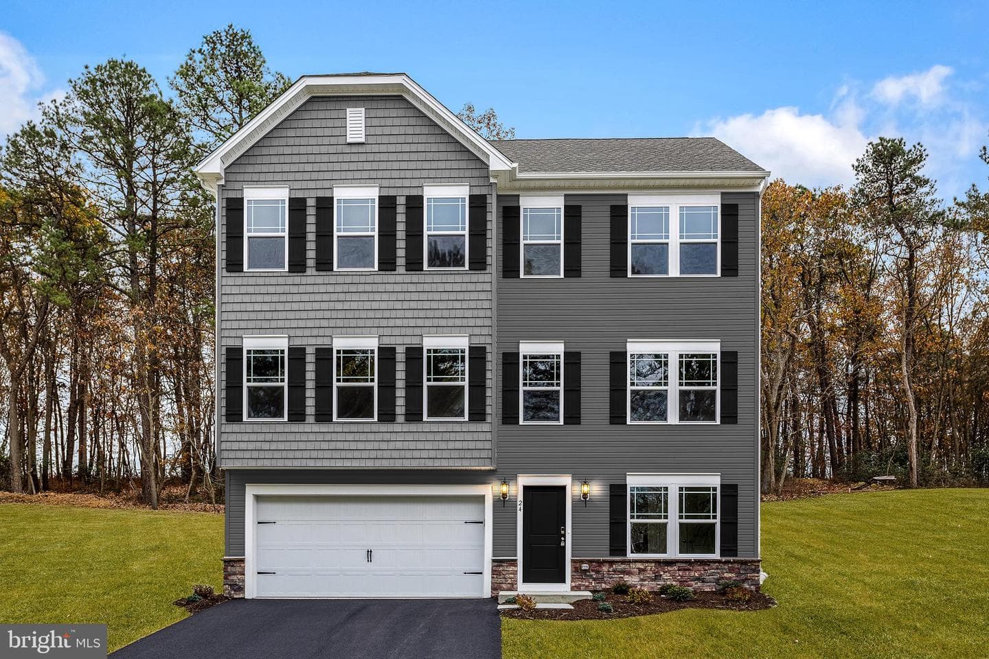 305 N Tollgate photo 5