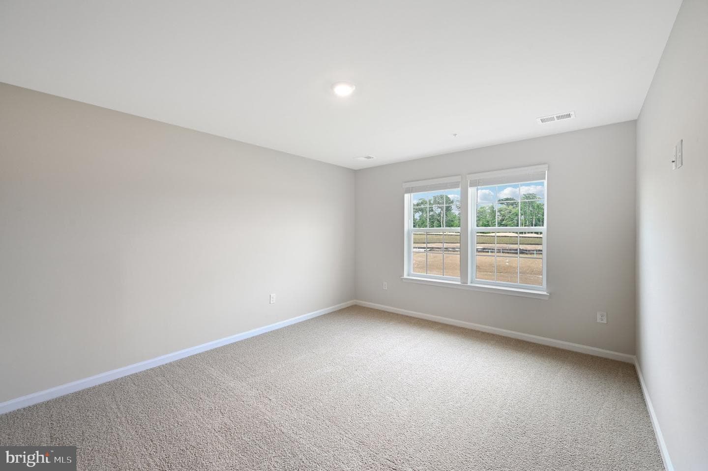 707 Managrass Drive photo 31