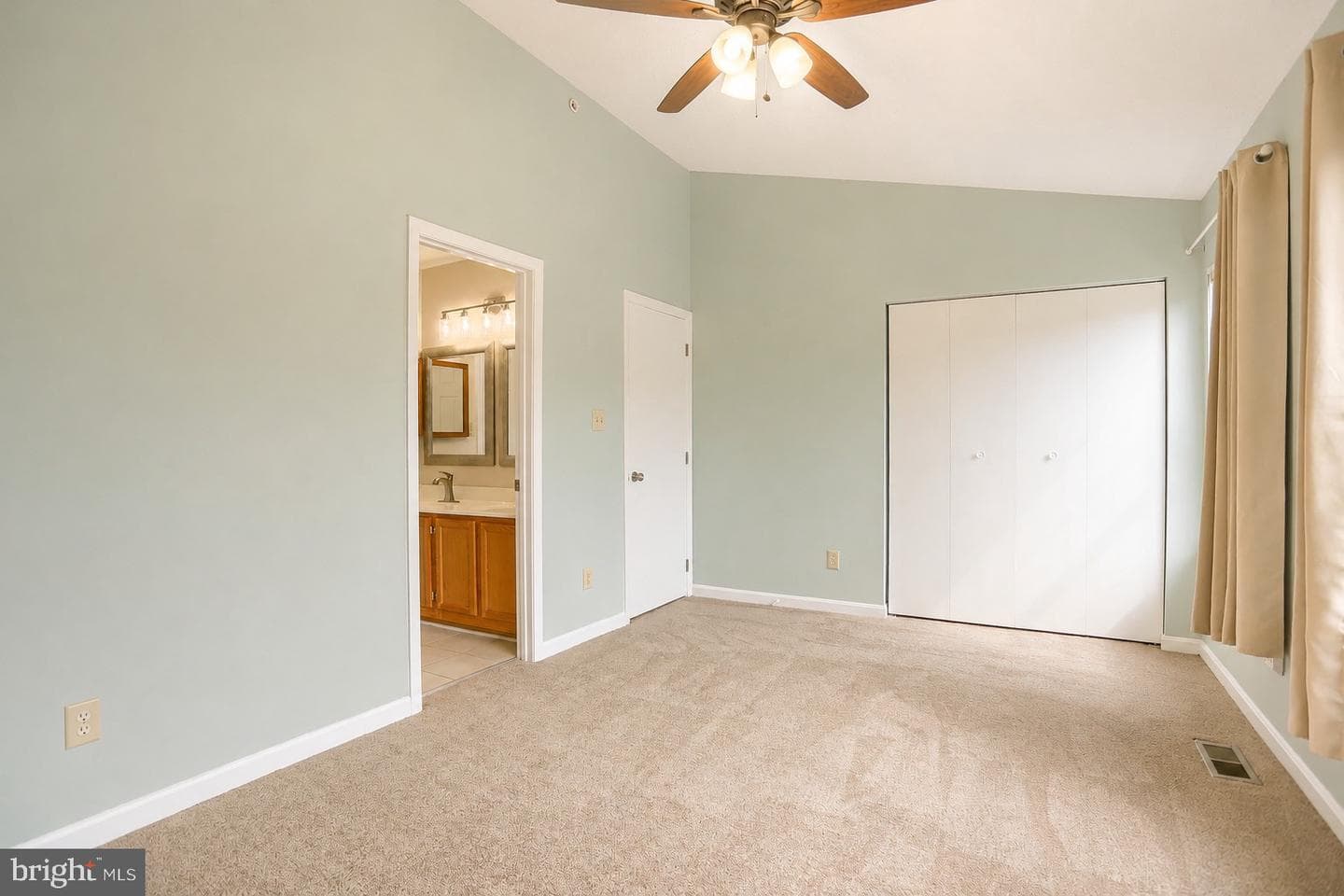 506 Hemler Court photo 17