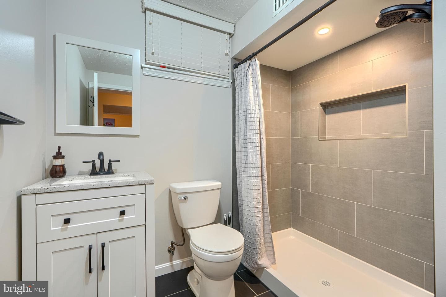 503 Old Stone Place photo 33