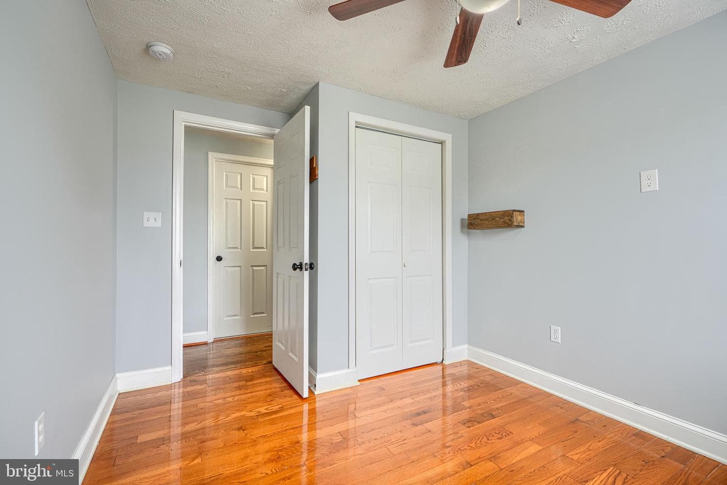 924 Edmund Street photo 22