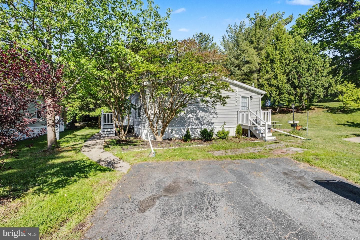 2002 David Drive, Edgewood