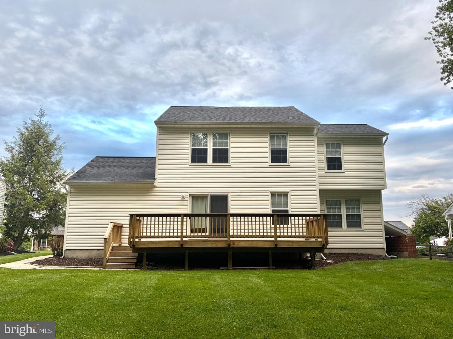 740 High Plain Drive photo 30