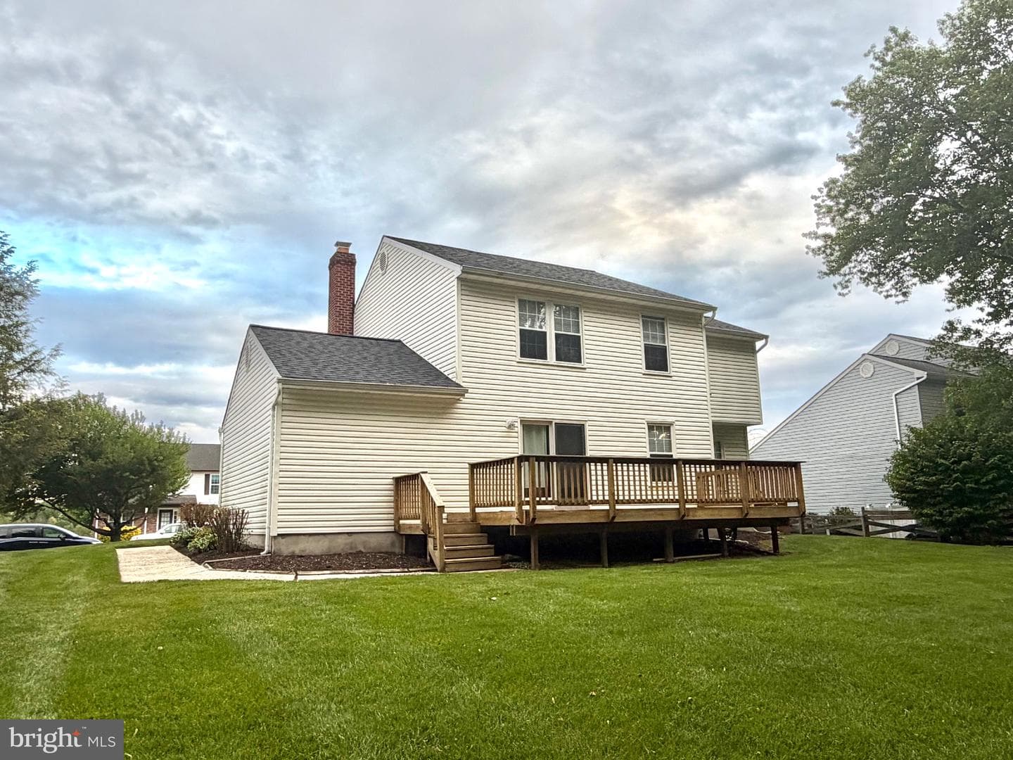 740 High Plain Drive photo 31