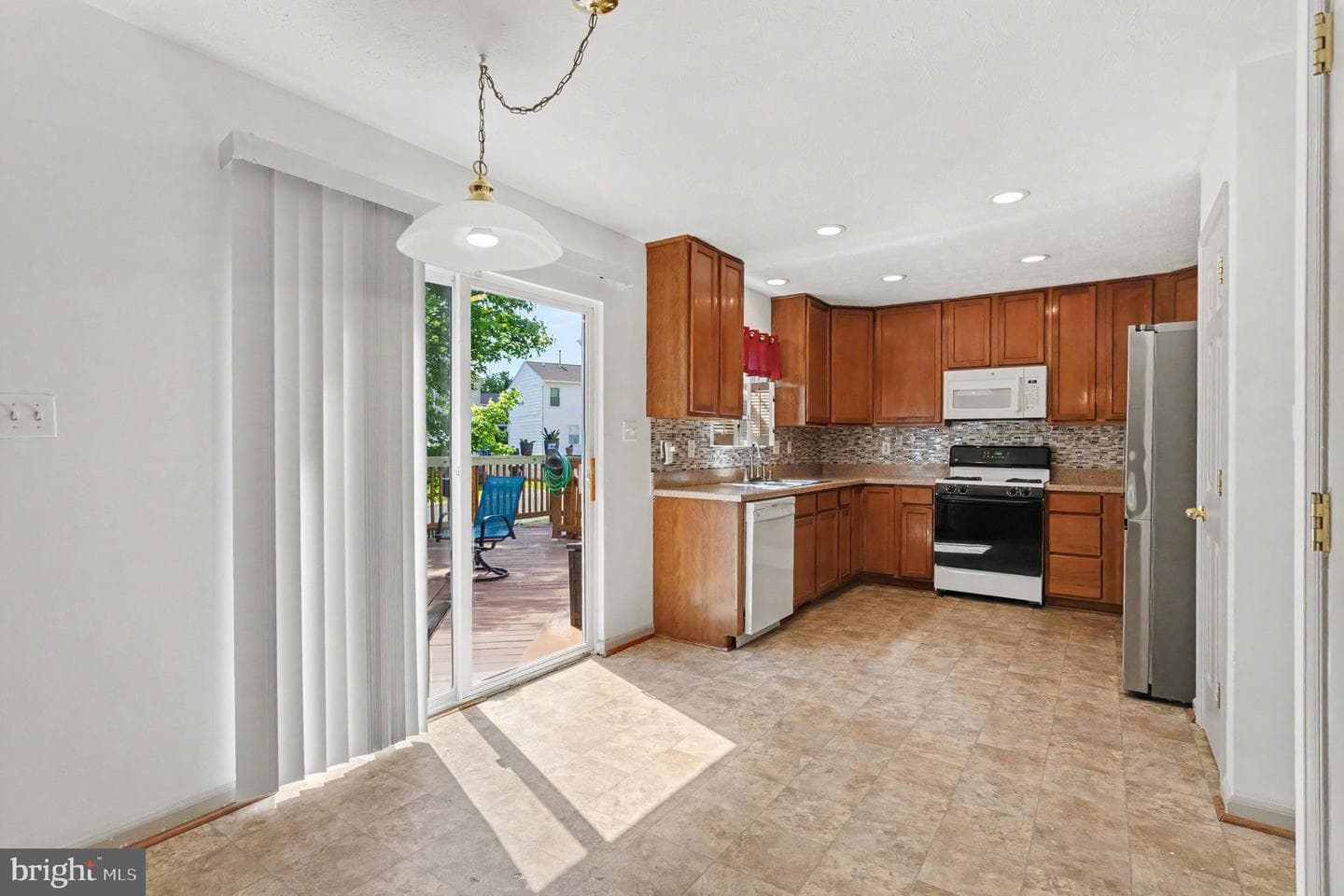 1604 Nuttal Avenue photo 10