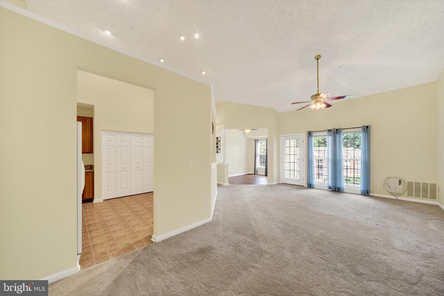 105 Sunshine Court #k photo 14