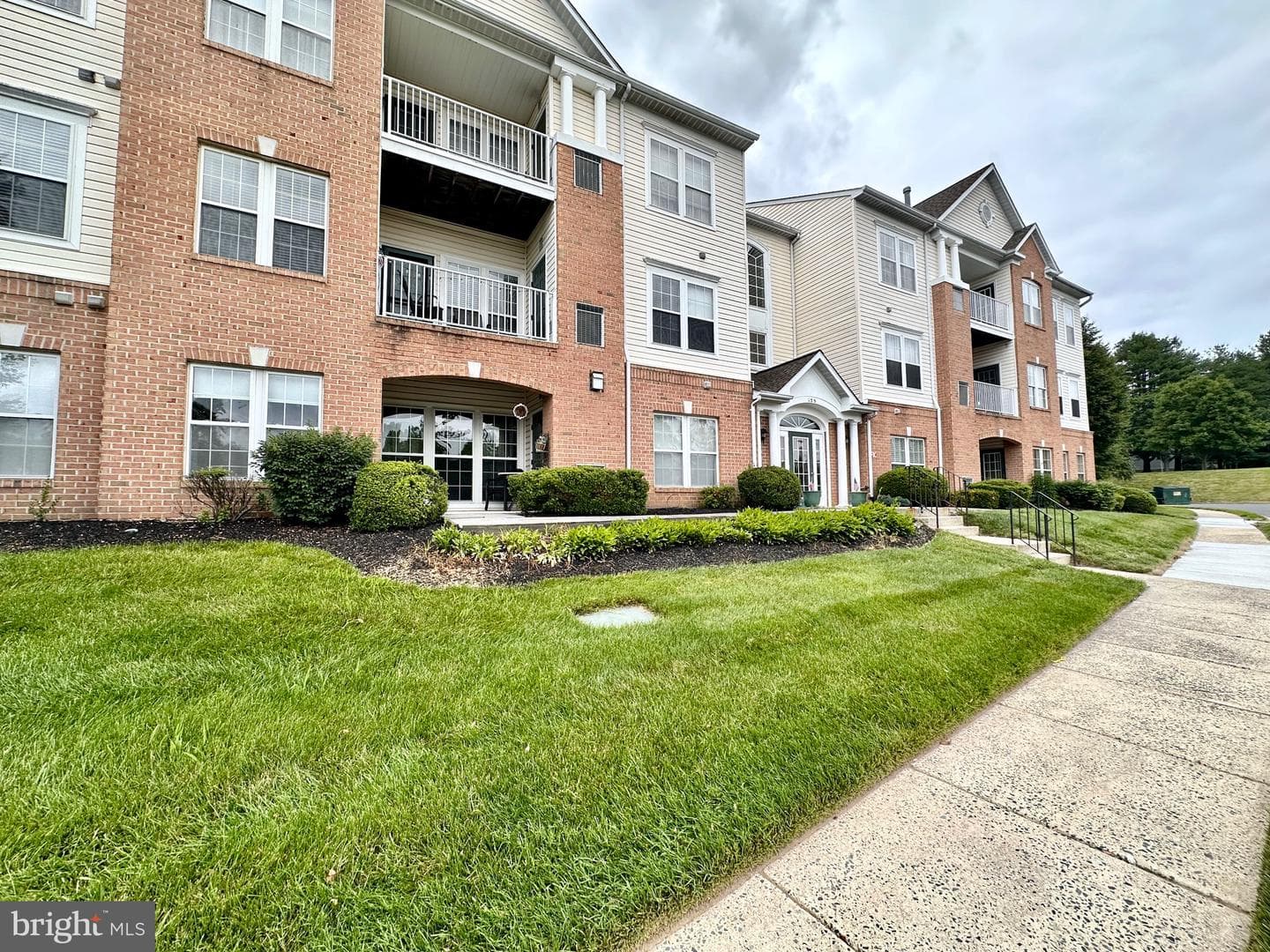 105 Sunshine Court #k, Forest Hill