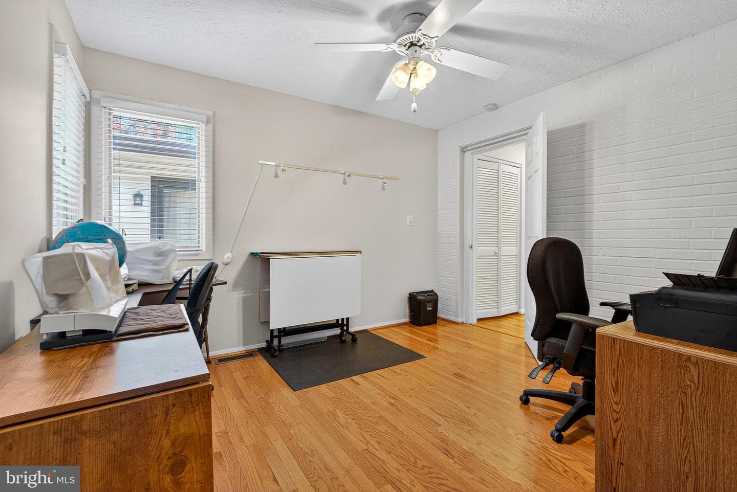 112 W Heather Road photo 32